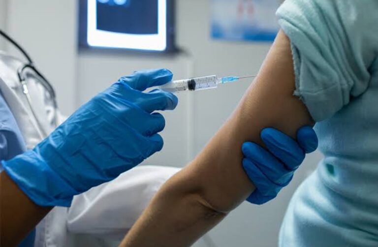 Flu Shots: Who Should Get Them and When?