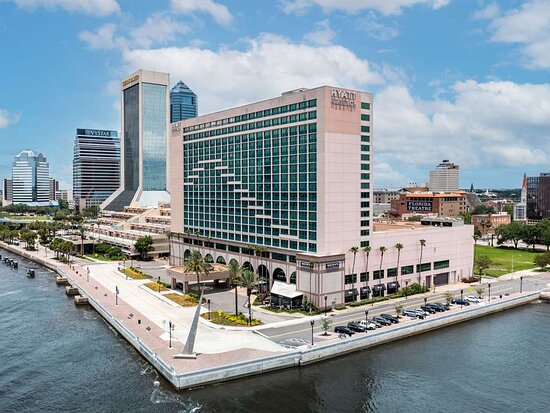 Exploring Jacksonville, FL: Things to Do and Consider When Moving