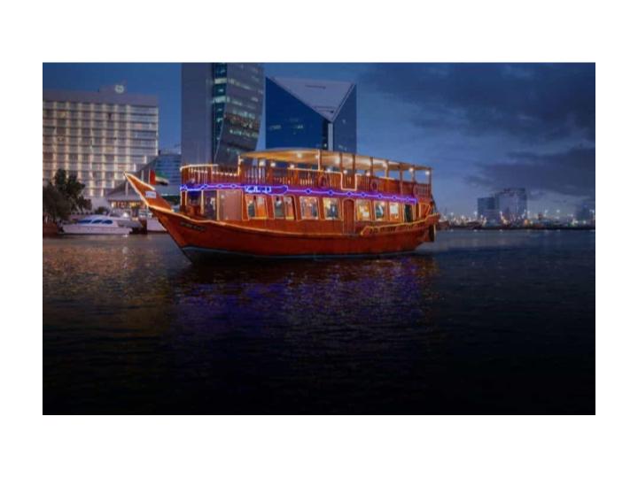 Exploring the Advantages of a Dhow Cruise Dubai Experience