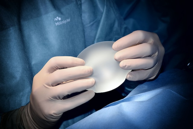 4 Things You Should Know Before Breast Augmentation Surgery