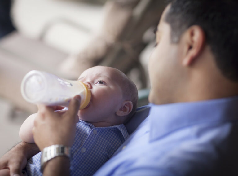 Choosing the Best Baby Milk Bottles: A Guide for Parents