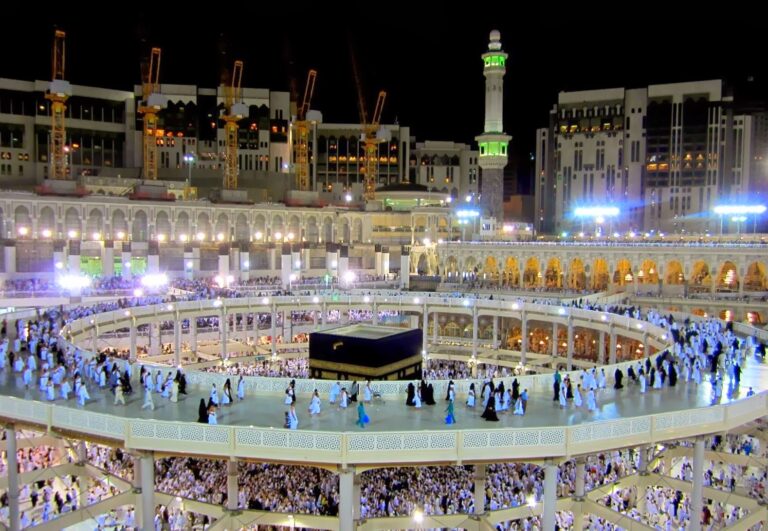 Umrah packages with Luxury Hotels & Flights at Cheapest Price