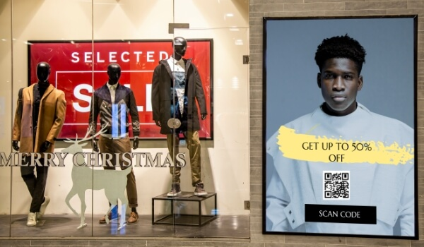 Digital Signage in Retail: Transforming Traditional Signage with LCD Displays