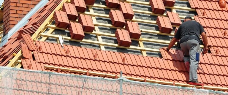 Top Tips for Choosing the Right Roofing Company in Cape Coral